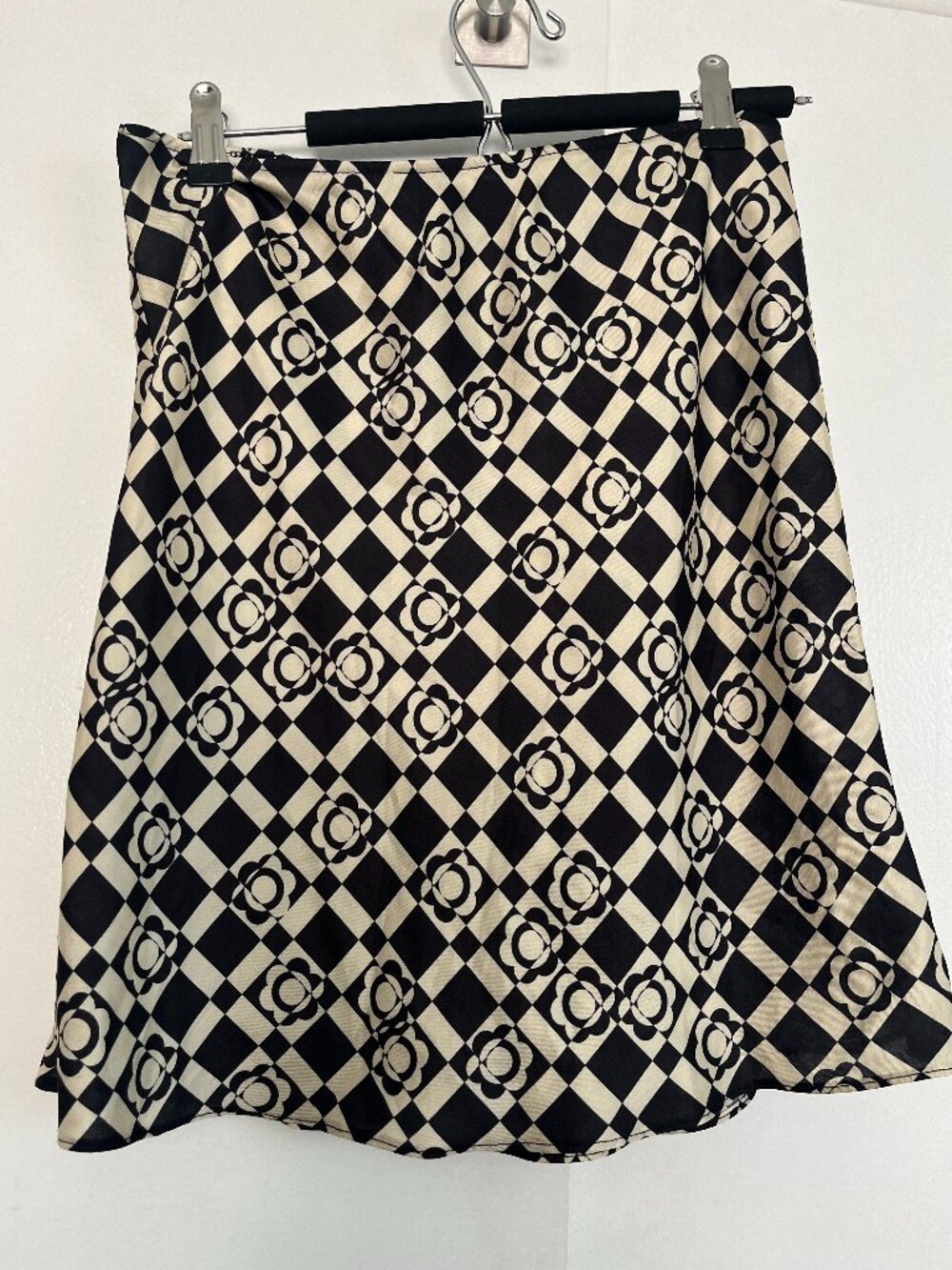 ASOS DESIGN black and cream floral, checkboard mini skirt – size 6